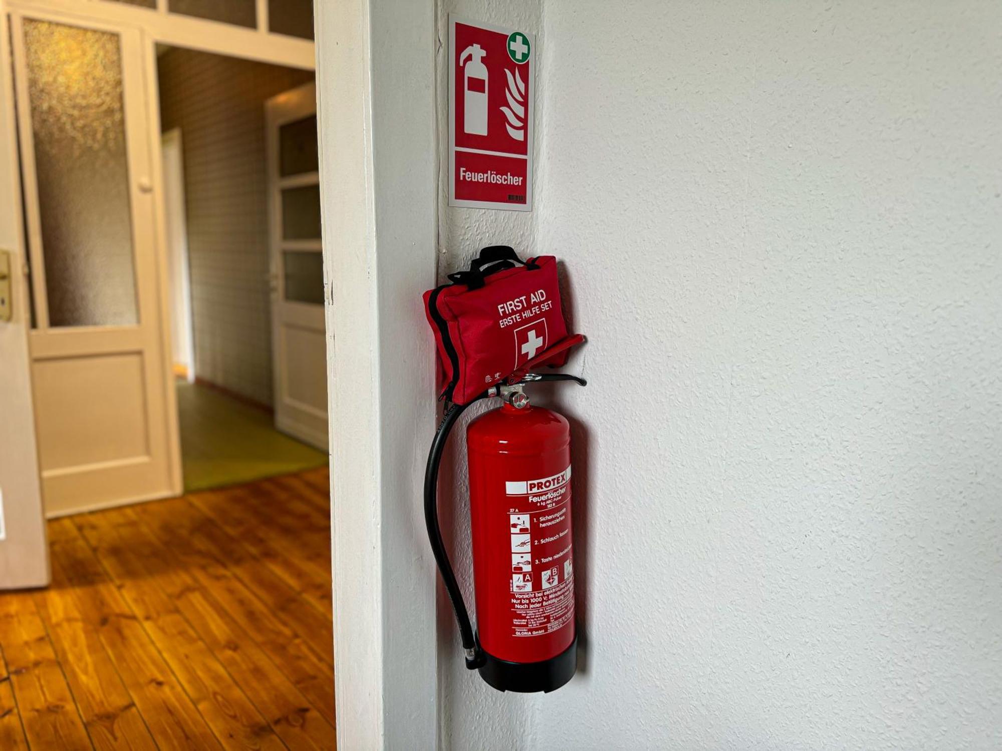 Immostay Ferienhaus Mit Garten & Free Parking BRE Exterior foto
